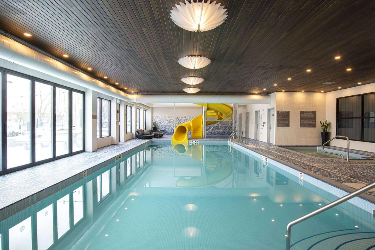 Sandman Signature Sherwood Park Hotel Exterior foto