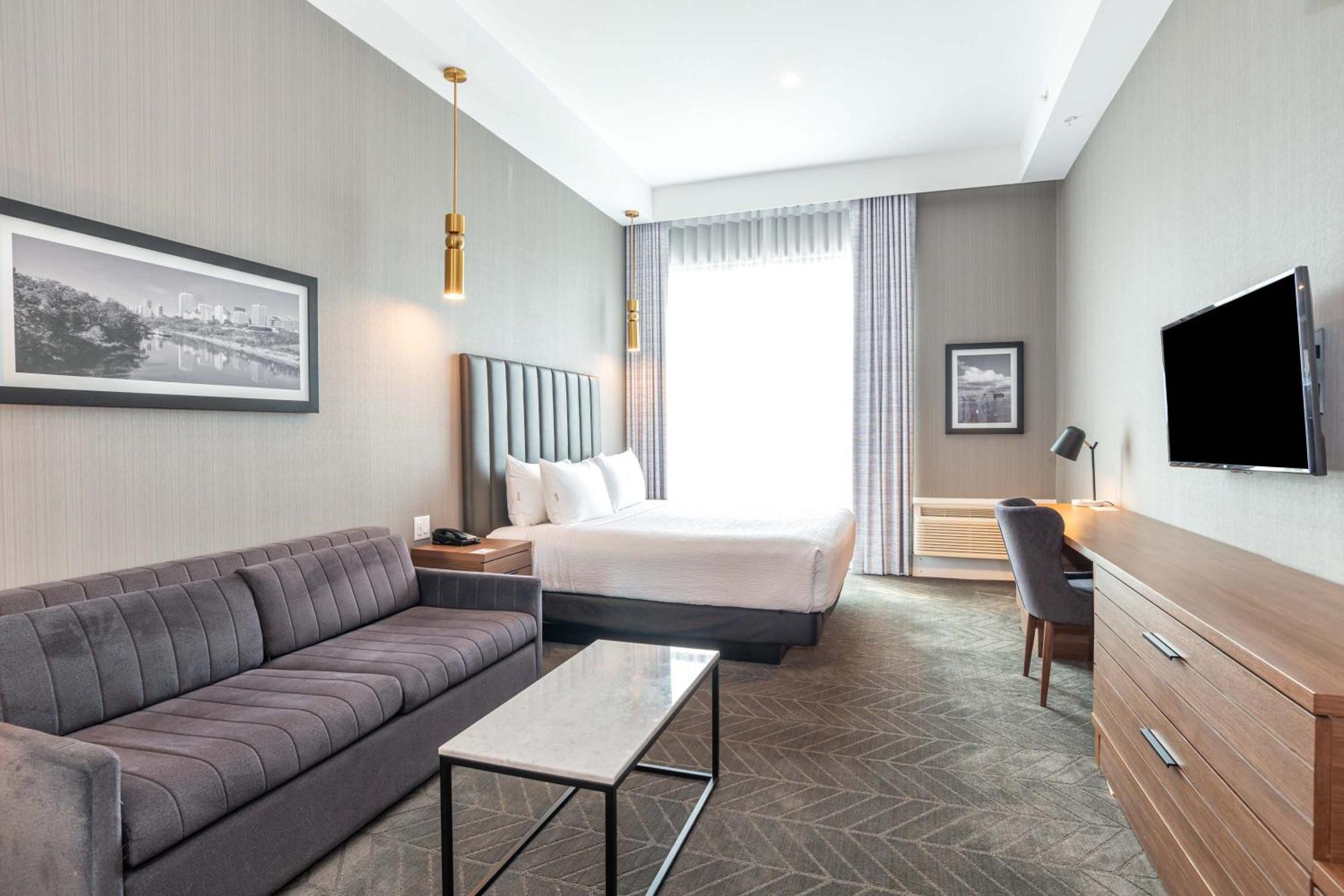 Sandman Signature Sherwood Park Hotel Exterior foto